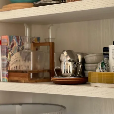 Artsy Italian Retreat With Stunning Views! *