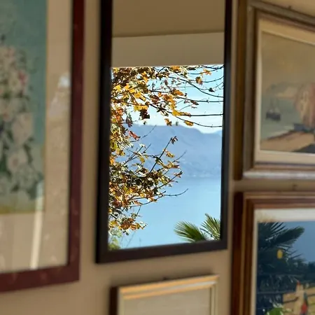 Artsy Italian Retreat With Stunning Views! Appartement Agra