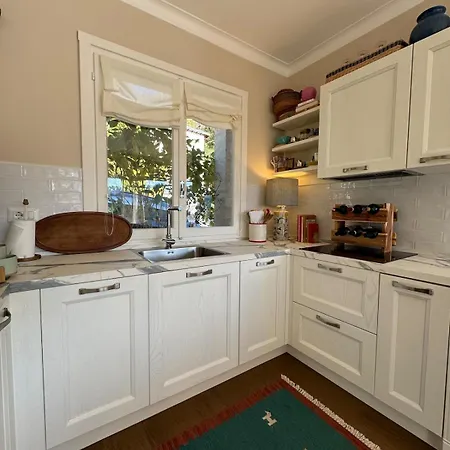 Artsy Italian Retreat With Stunning Views!