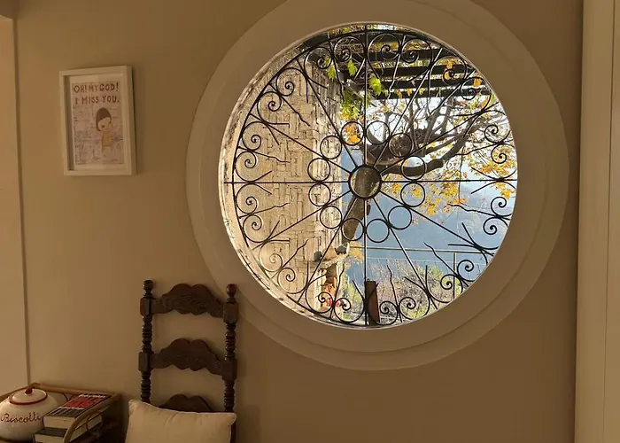 Artsy Italian Retreat With Stunning Views!