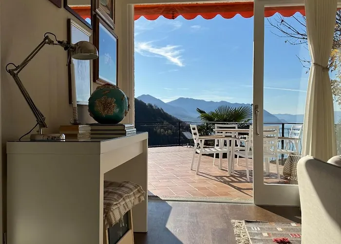 Artsy Italian Retreat With Stunning Views! Apartament *