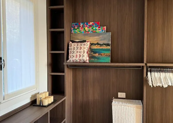 Artsy Italian Retreat With Stunning Views! Apartament *